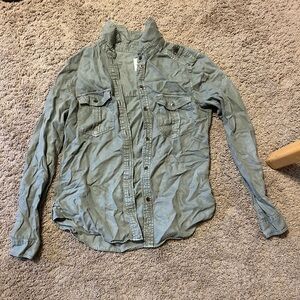 AE green jacket